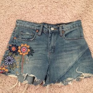 Flower shorts